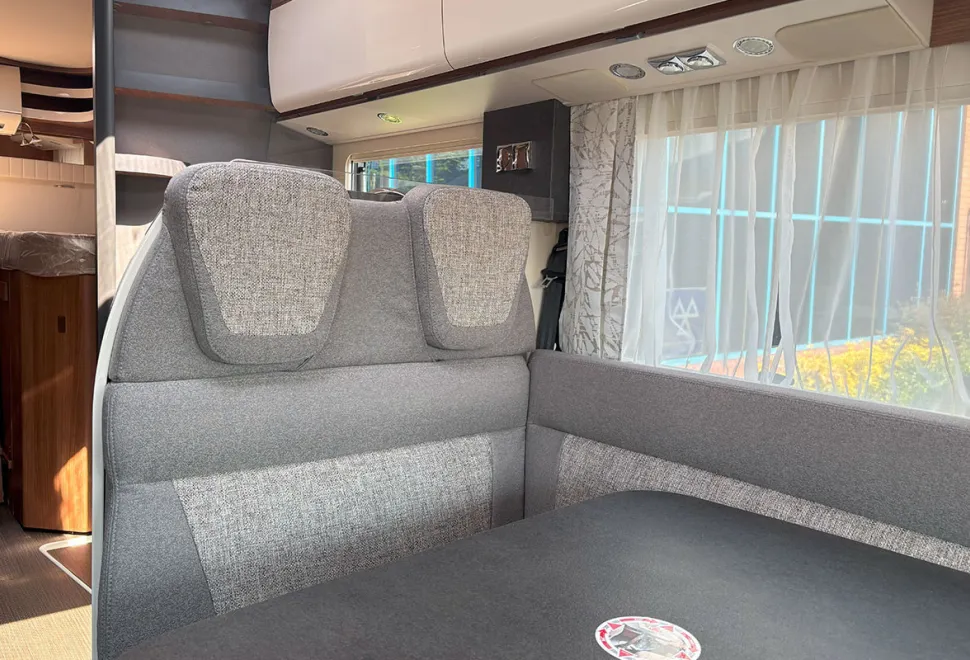 Carthago C2-Tourer I 147 RB LE L Comfort 4.2t 