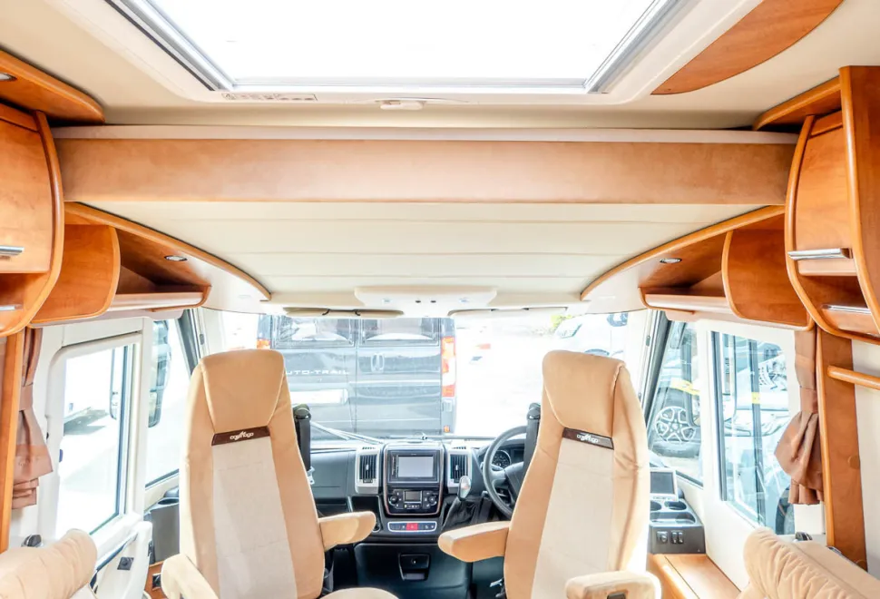 Carthago Chic C-Line I 4.9 2015