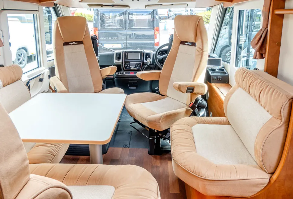 Carthago Chic C-Line I 4.9 2015