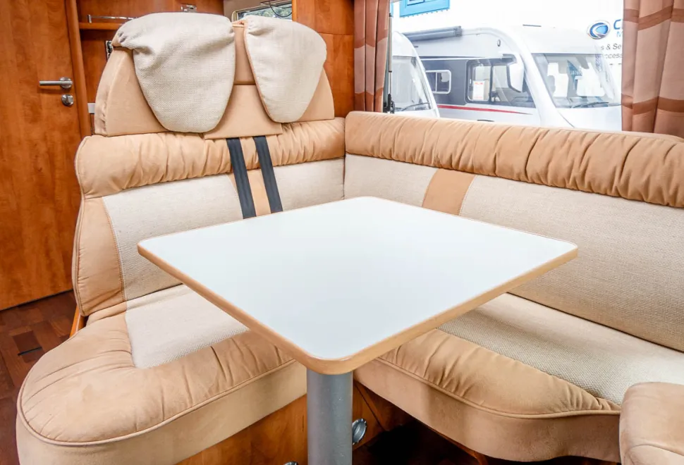 Carthago Chic C-Line I 4.9 2015