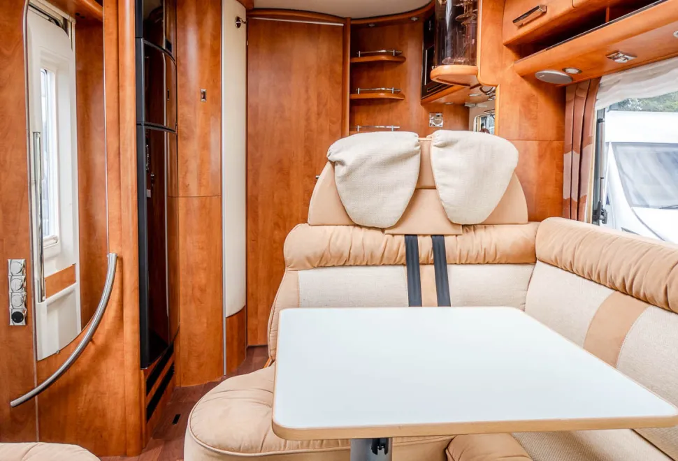 Carthago Chic C-Line I 4.9 2015