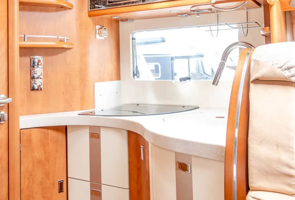 Carthago Chic C-Line I 4.9 2015