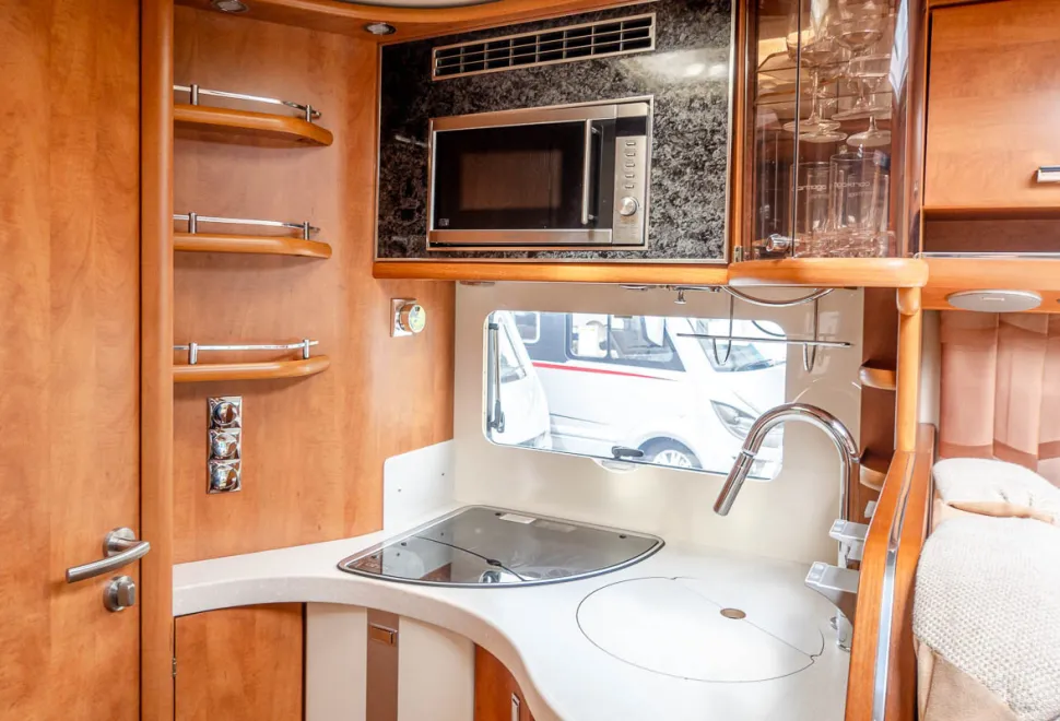 Carthago Chic C-Line I 4.9 2015