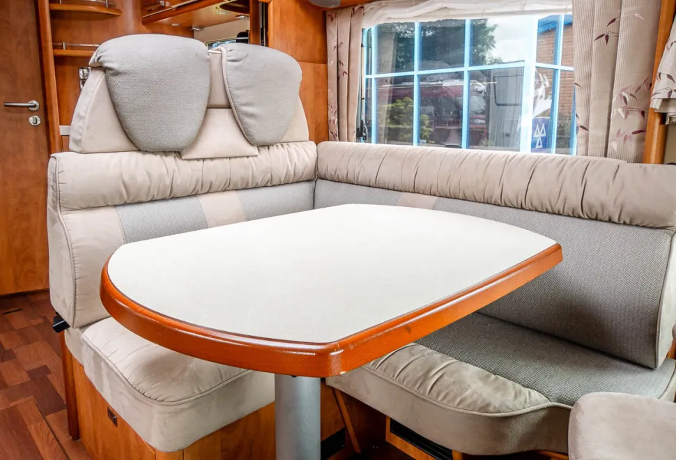 Carthago Chic C-Line XL 5.8 Q 2015