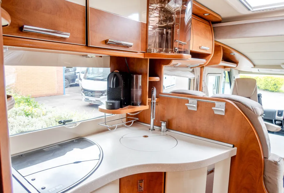 Carthago Chic C-Line XL 5.8 Q 2015