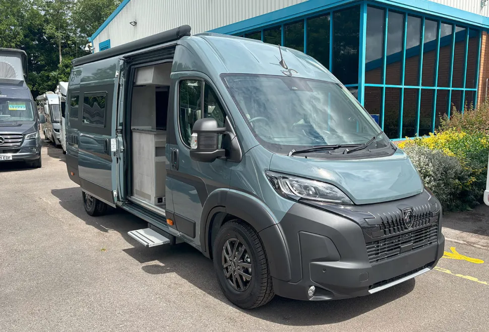Mega Mobil Mega Sport 640 Hubbett 