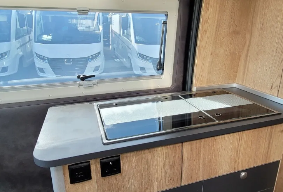 Mega Mobil Revolution 640 