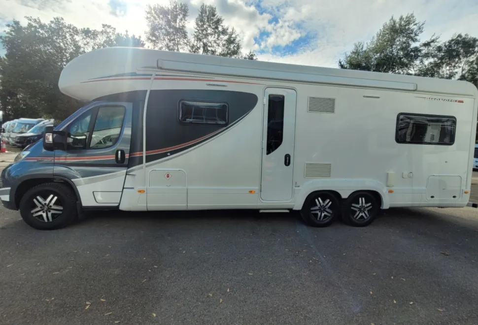 Autotrail Arapaho Lo Line 2015