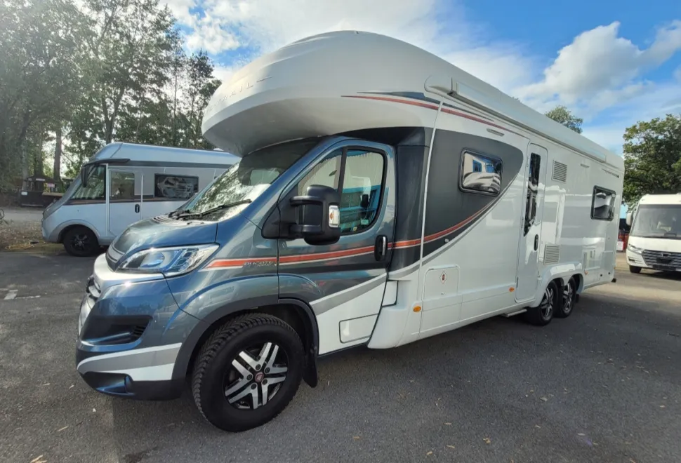 Autotrail Arapaho Lo Line 2015