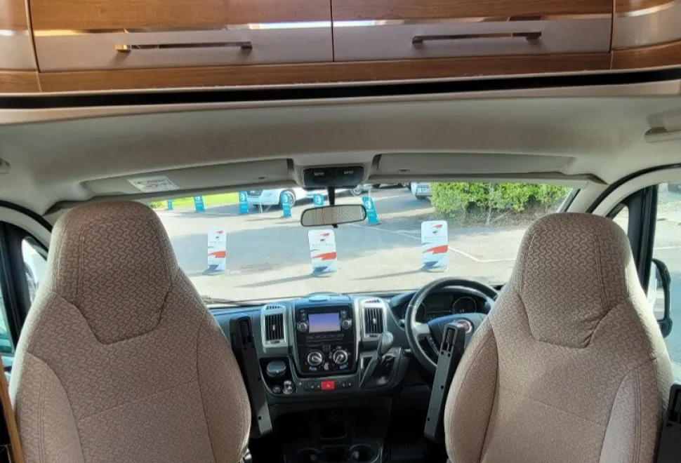 Autotrail Arapaho Lo Line 2015