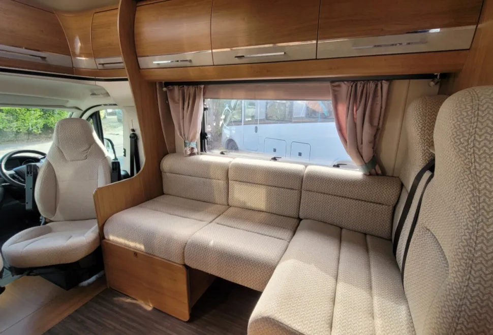 Autotrail Arapaho Lo Line 2015