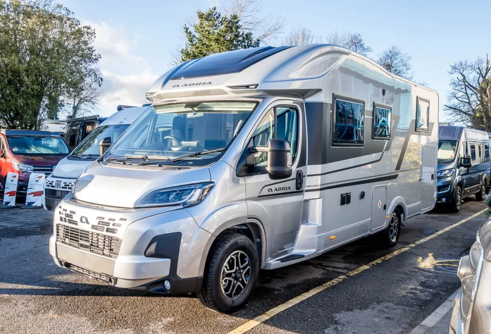 Adria Coral Supreme 670 SL 