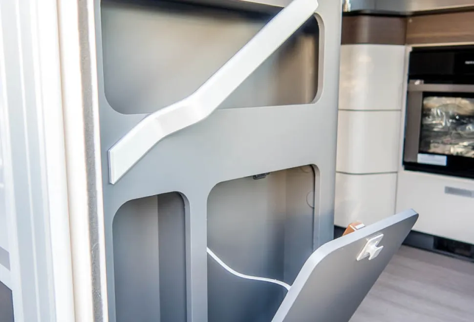 Adria Coral Supreme 670 SL 