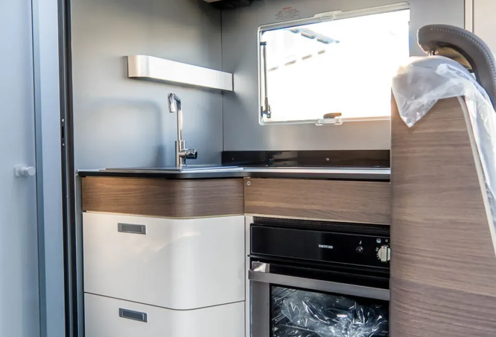 Adria Coral Supreme 670 SL 
