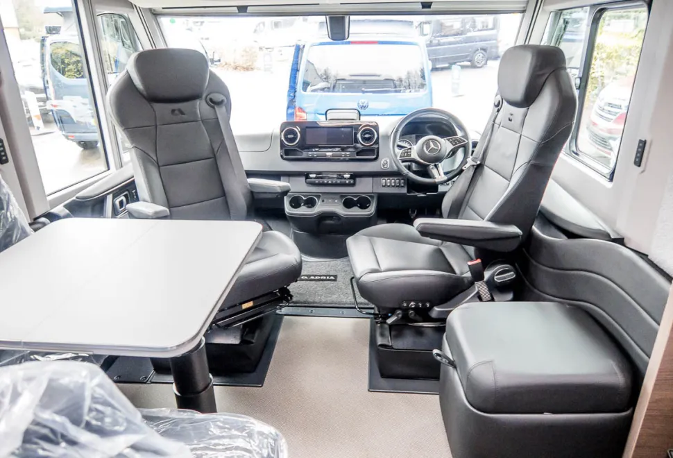 Adria Supersonic 780 SL 