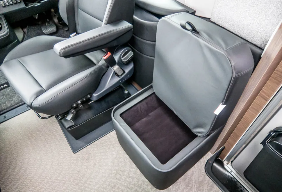 Adria Supersonic 780 SL 
