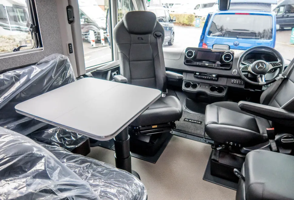Adria Supersonic 780 SL 