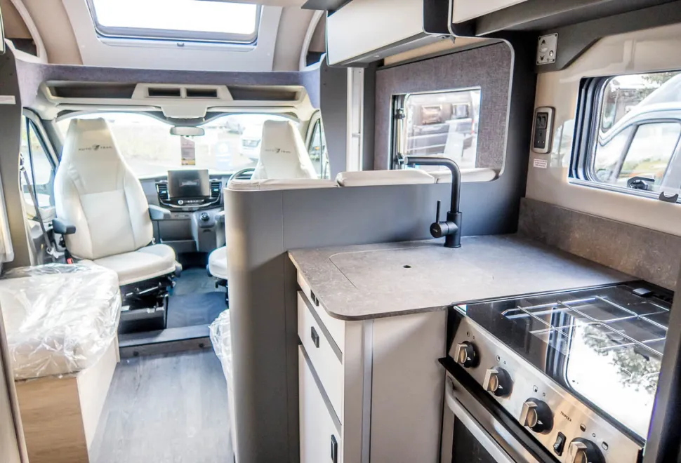 Autotrail F 74 Super Lo Line 