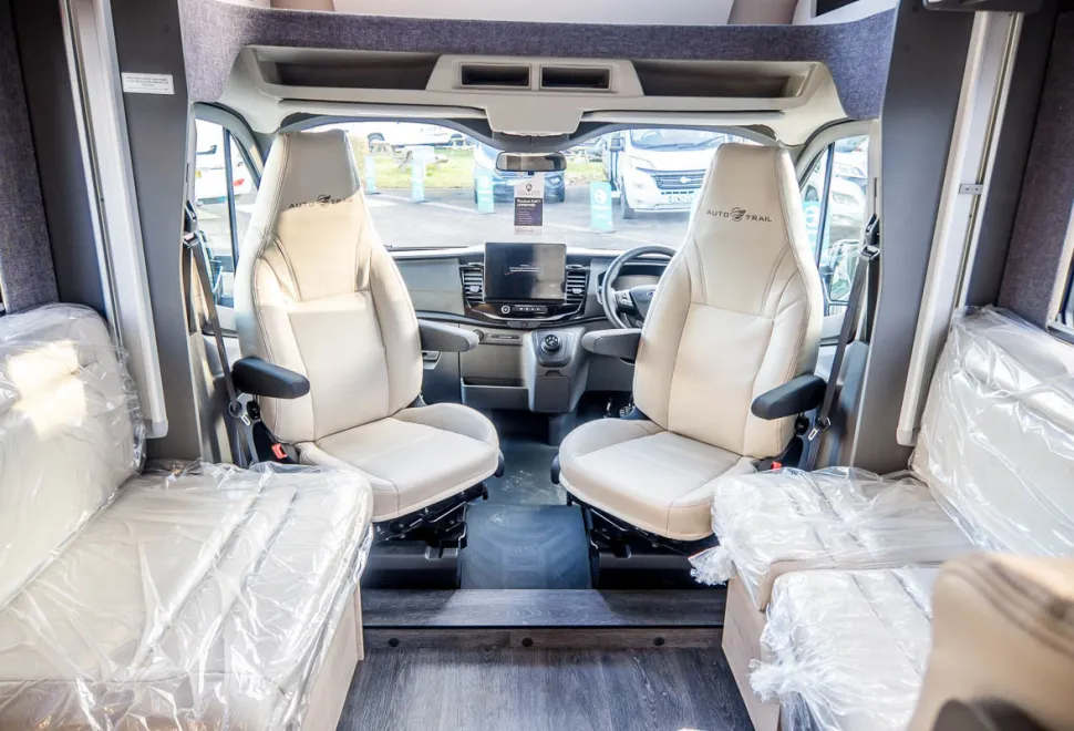 Autotrail F 72 Super Lo Line 