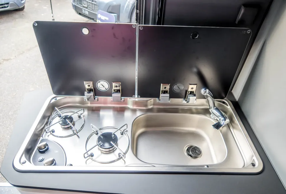 Adria Twin Sports 600 SPB 