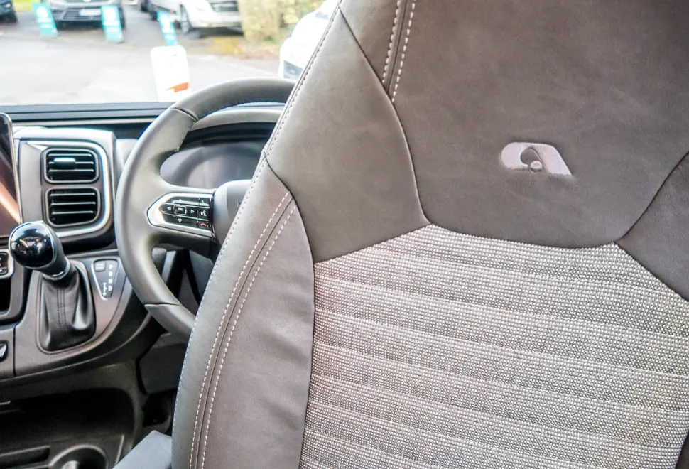 Adria Twin Supreme 600 SPB 