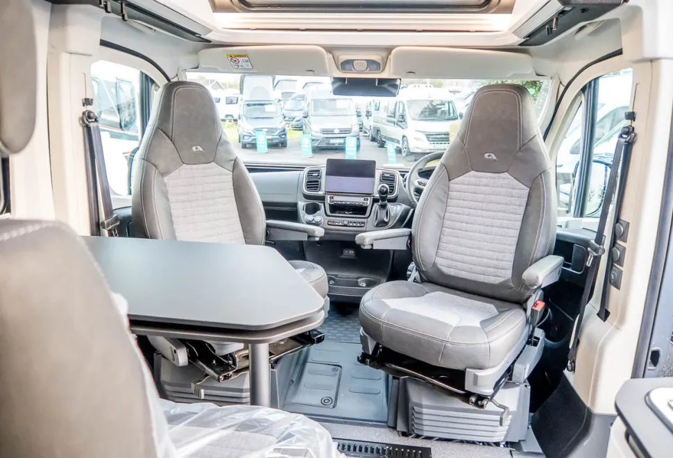 Adria Twin Supreme 600 SPB 