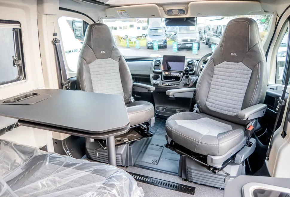 Adria Twin Supreme 600 SPB 