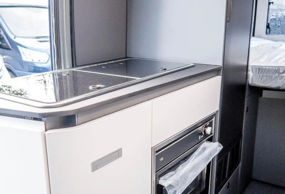 Adria Twin Supreme 600 SPB 