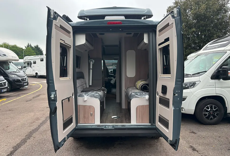 Swift Carrera 244 