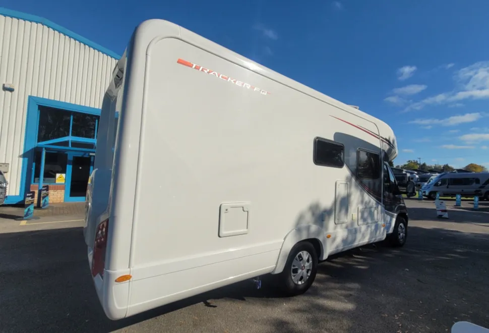 Autotrail Tracker FB 2016