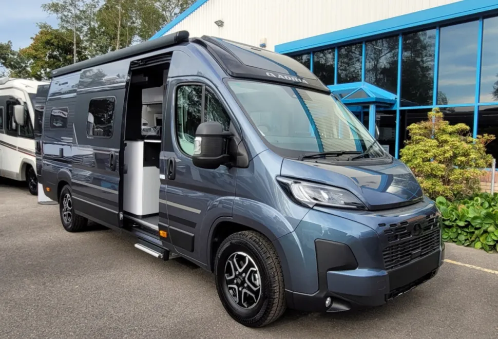 Adria Twin Supreme 640 SGX 
