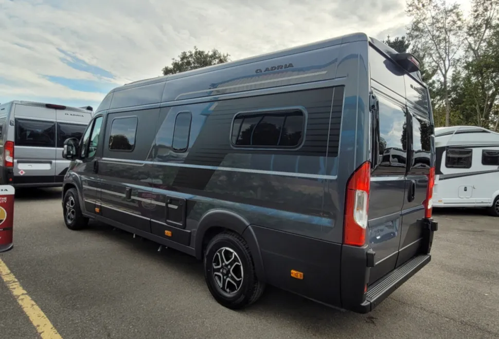 Adria Twin Supreme 640 SGX 