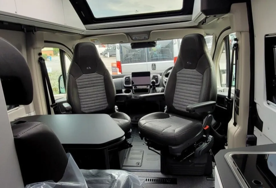 Adria Twin Supreme 640 SGX 