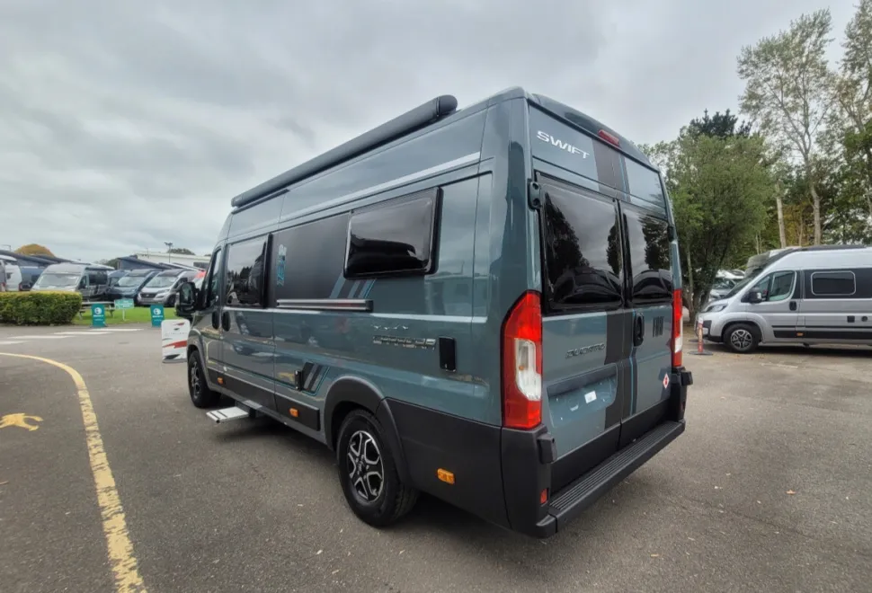 Swift Carrera 132 