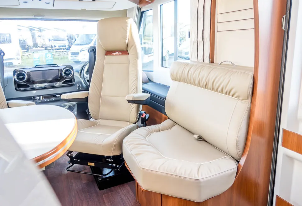 Carthago Chic C-Line I 4.9 LE L 