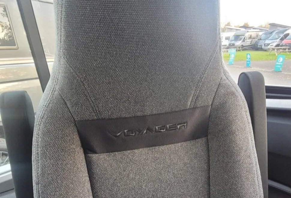Swift Voyager 584 
