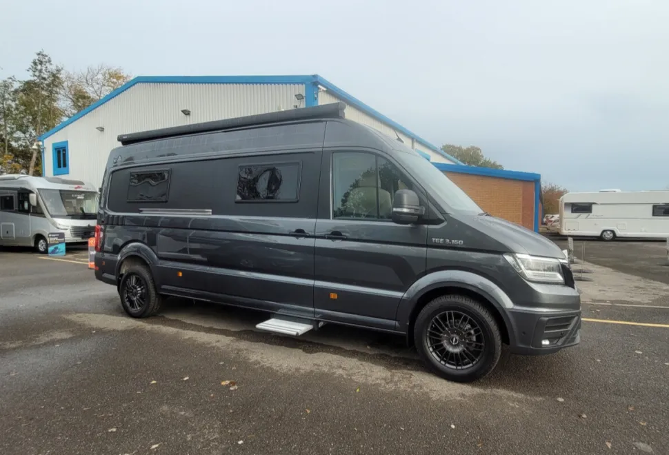 Mega Mobil Mega Lounge 680 S 