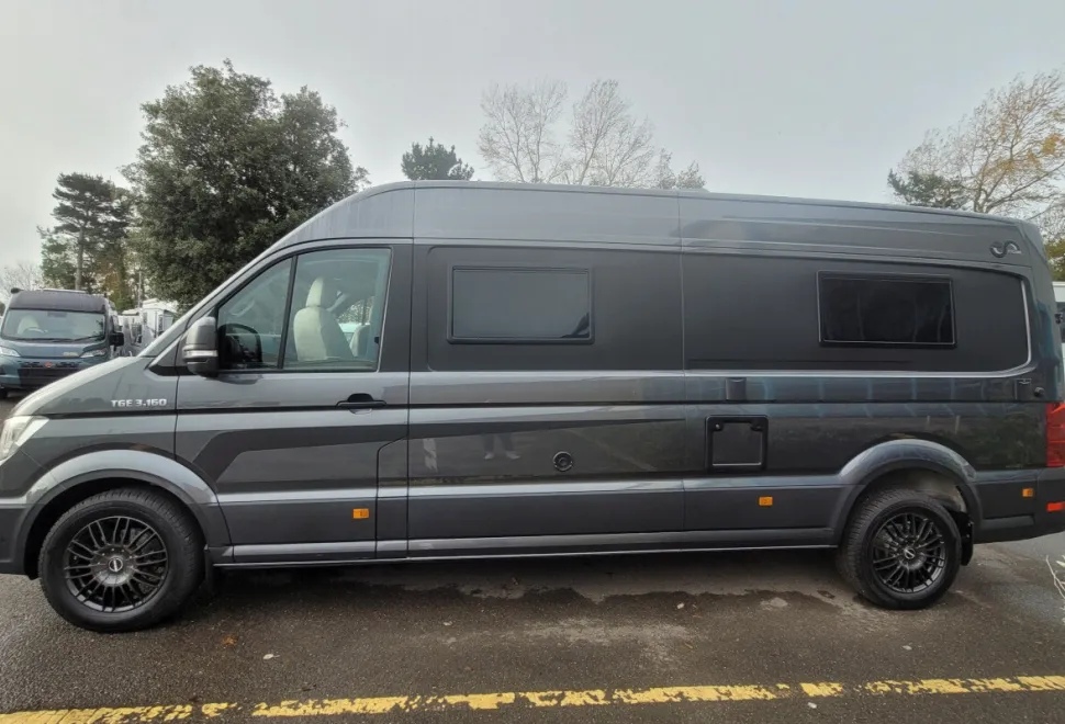 Mega Mobil Mega Lounge 680 S 