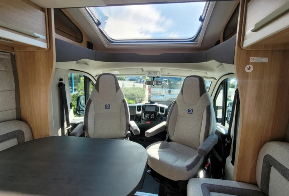 Knaus Sky Wave 650 MF 60th Anniversary 2021
