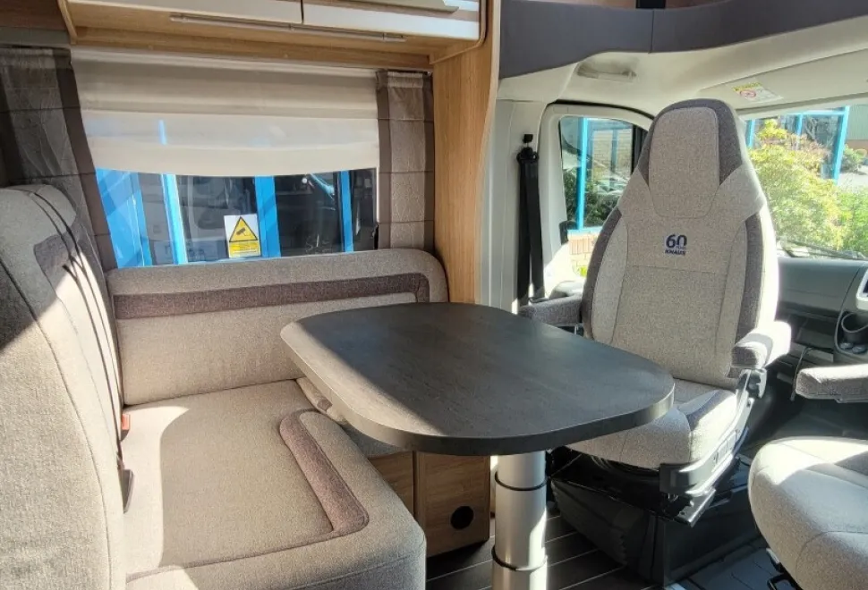 Knaus Sky Wave 650 MF 60th Anniversary 2021