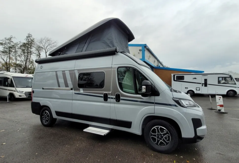 Carado CV 600 Pro Plus Pop Top 