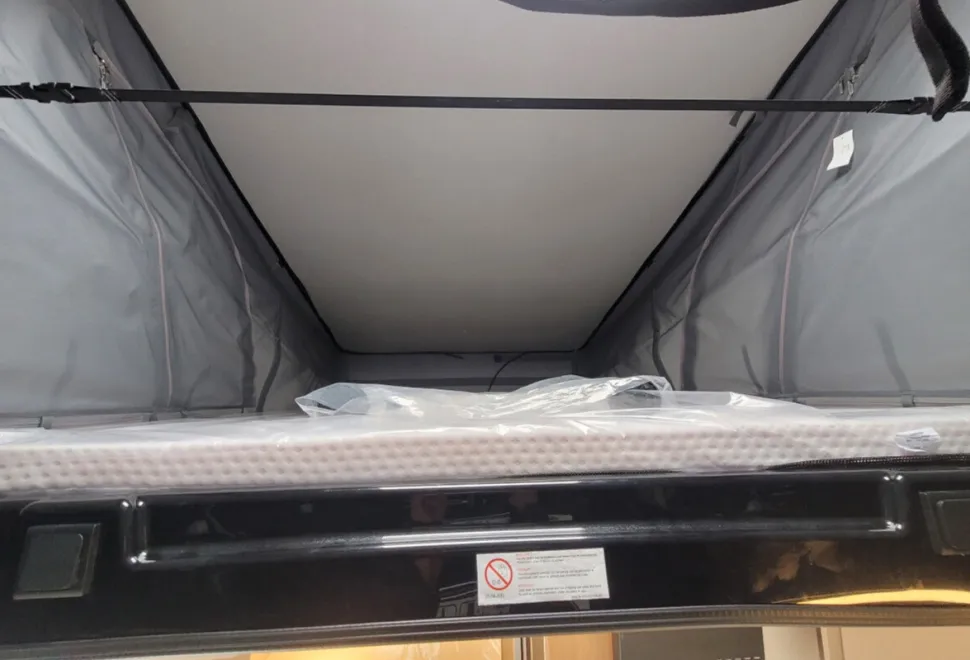 Carado CV 600 Pro Plus Pop Top 