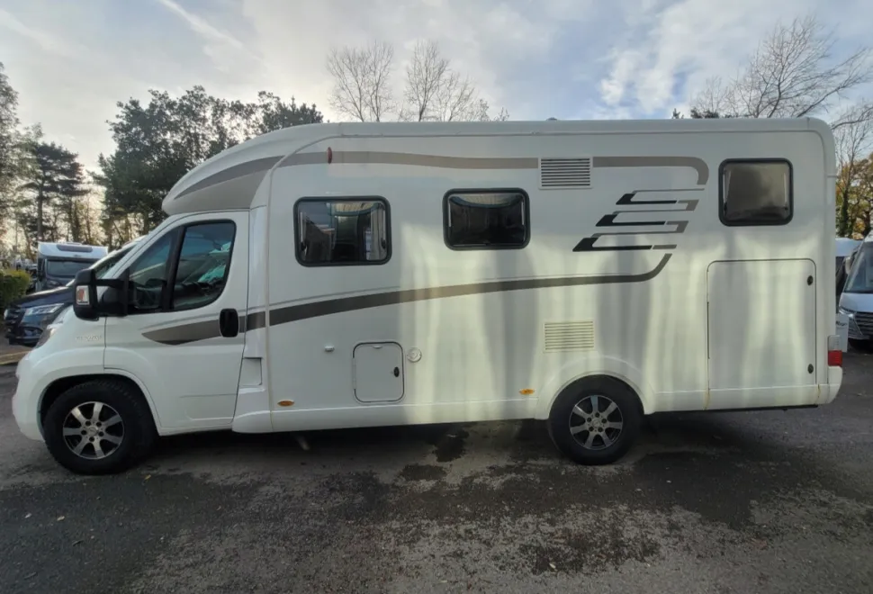 Hymer T-Class 568 SL 2015