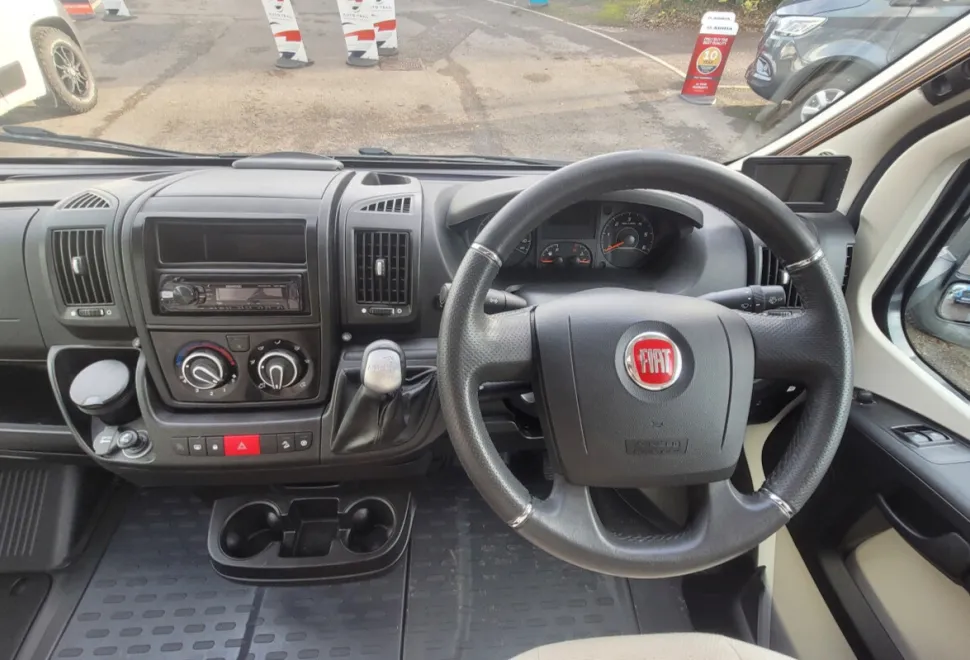 Hymer T-Class 568 SL 2015