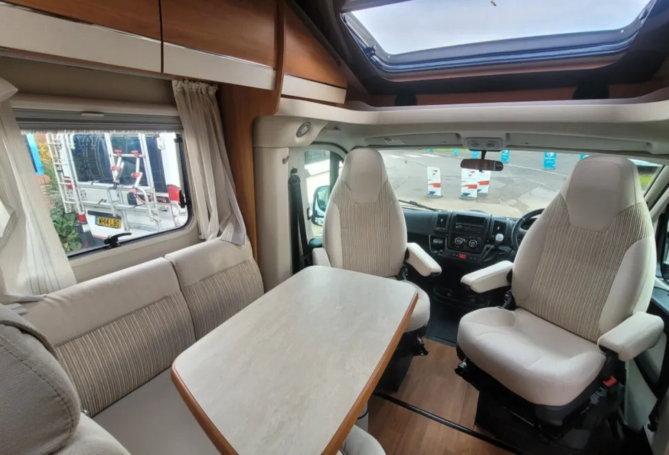 Hymer T-Class 568 SL 2015