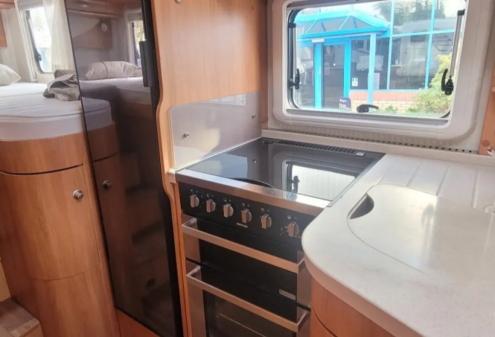 Hymer T-Class 568 SL 2015