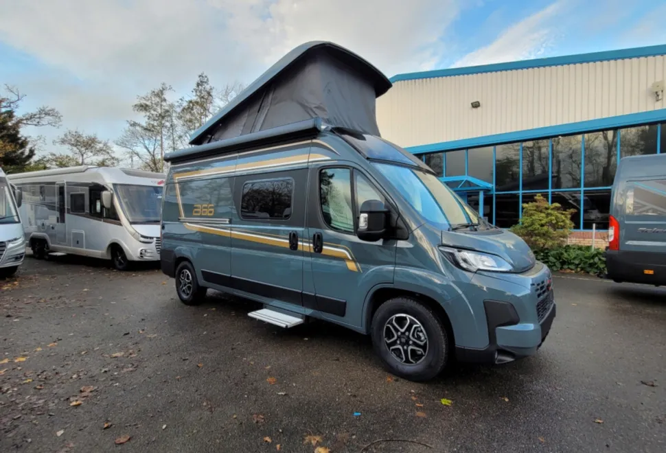 Burstner B66 C 600 