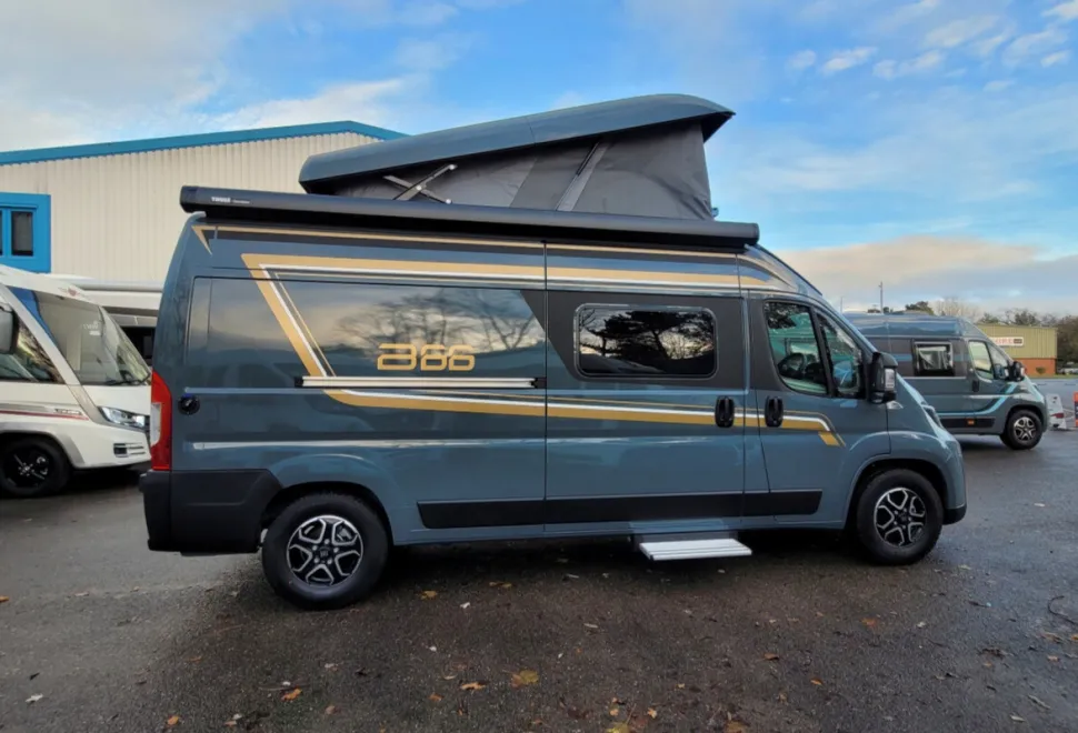 Burstner B66 C 600 