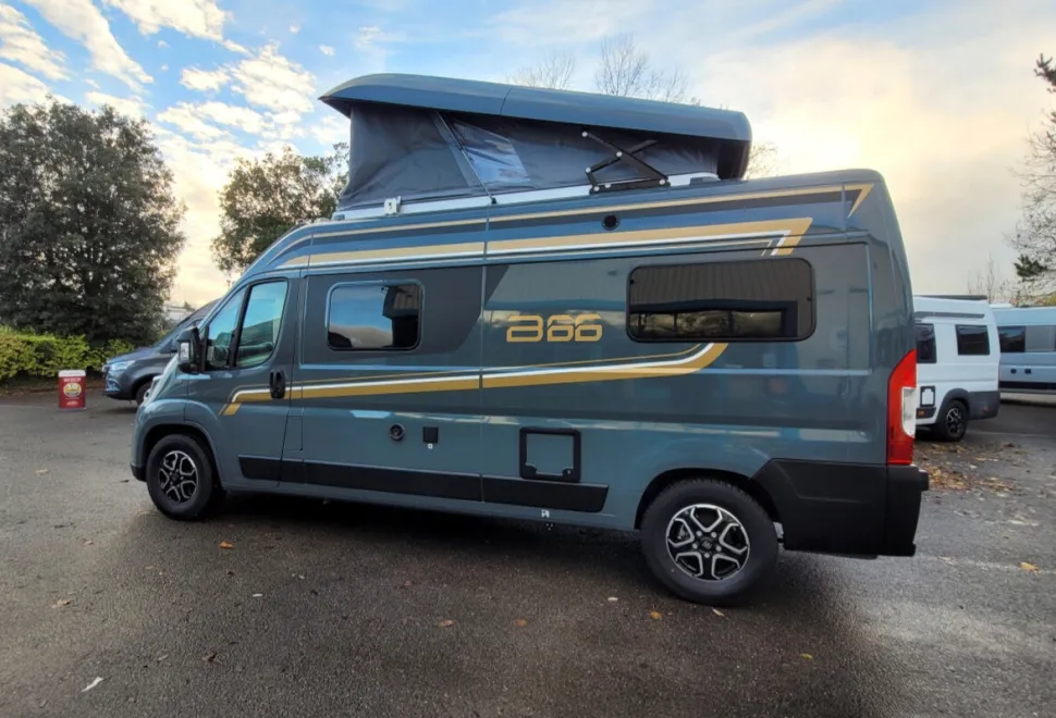 Burstner B66 C 600 