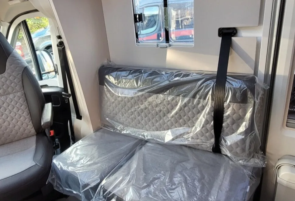 Adria Coral Supreme 670 DL 